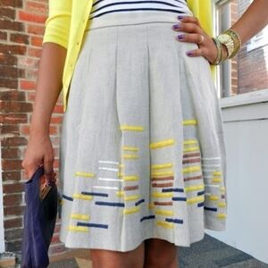 Anthropologie Beige Embroidered "Hatch Mark Skirt" by Maeve Size: 8